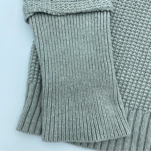 41 Hawthorn Woman’s Sweater XL Thumbhole Sleeves Cowl Neck - Picture 4 of 12